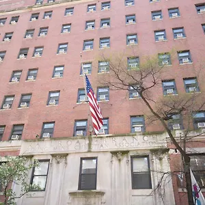 Auberge de jeunesse Vanderbilt Ymca